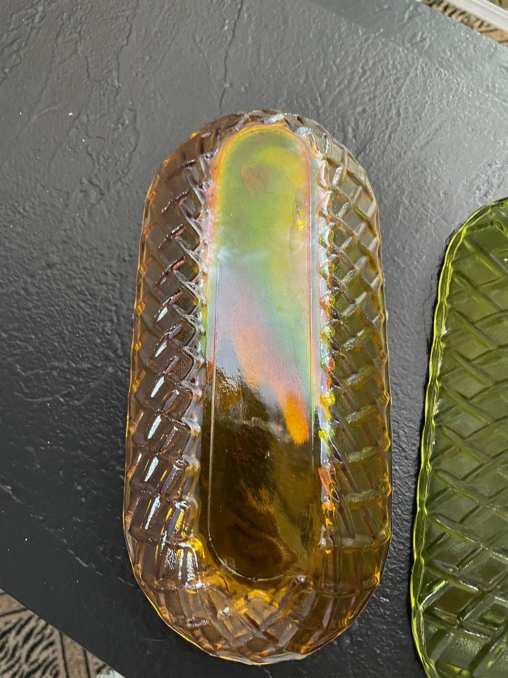 Indiana Glass Iridescent and Green Oblong Snack Dishes No cracks or chips - Picture 4 of 8
